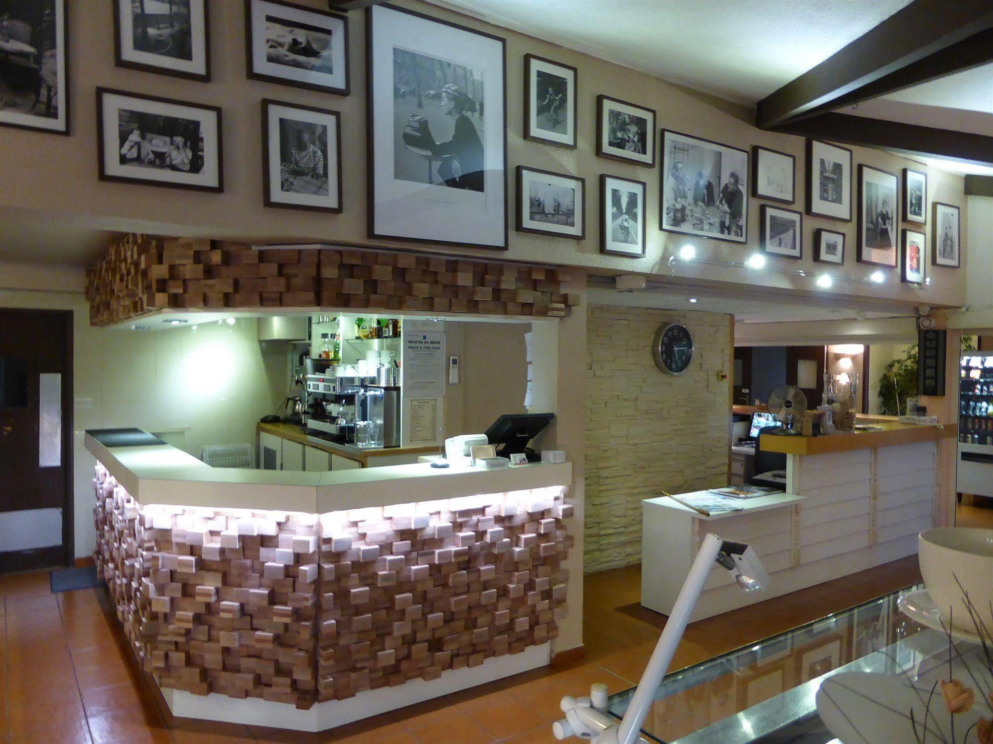 Hotel & Restaurant Heliotel Montferrier-sur-Lez Zewnętrze zdjęcie