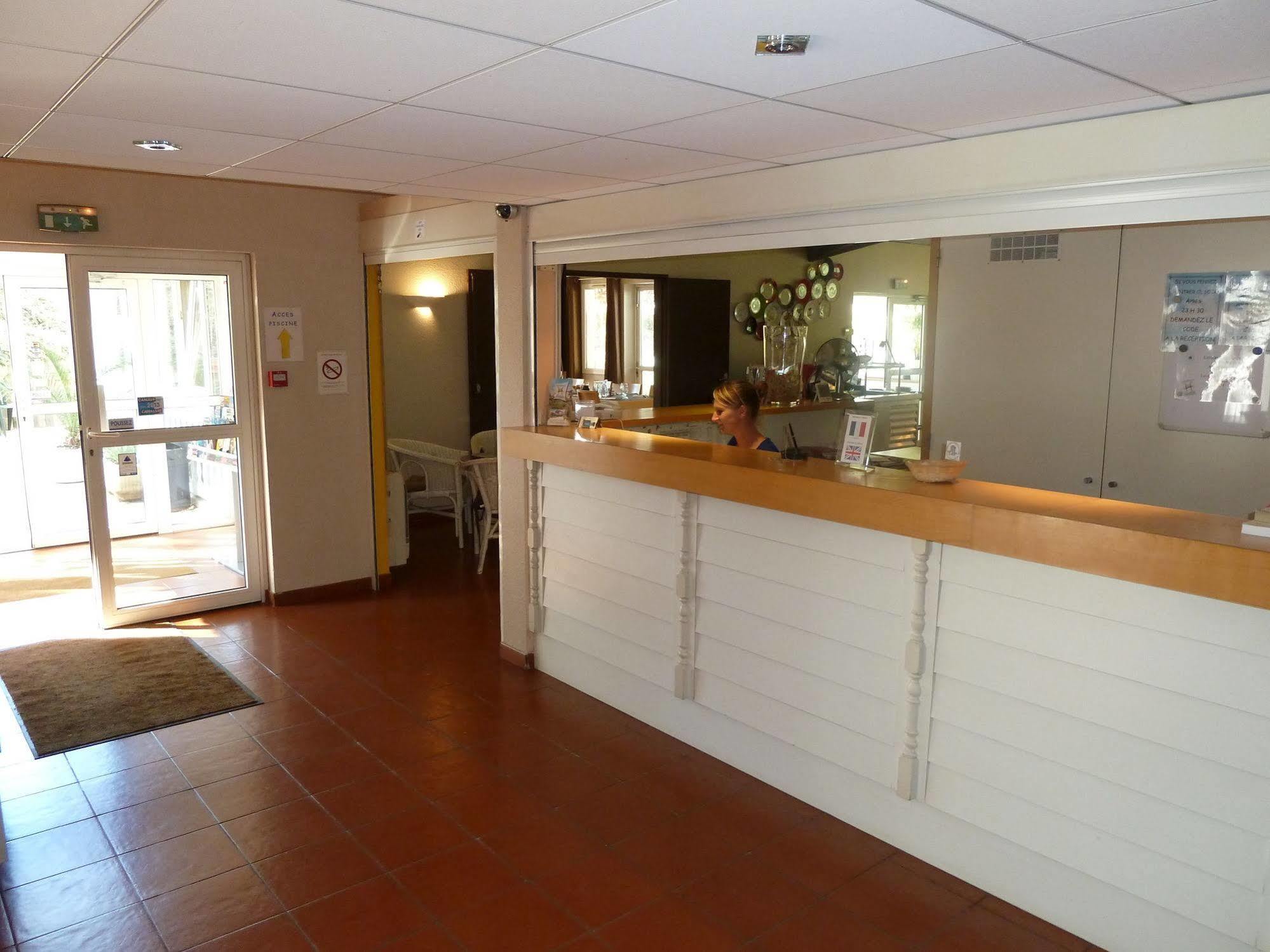 Hotel & Restaurant Heliotel Montferrier-sur-Lez Zewnętrze zdjęcie